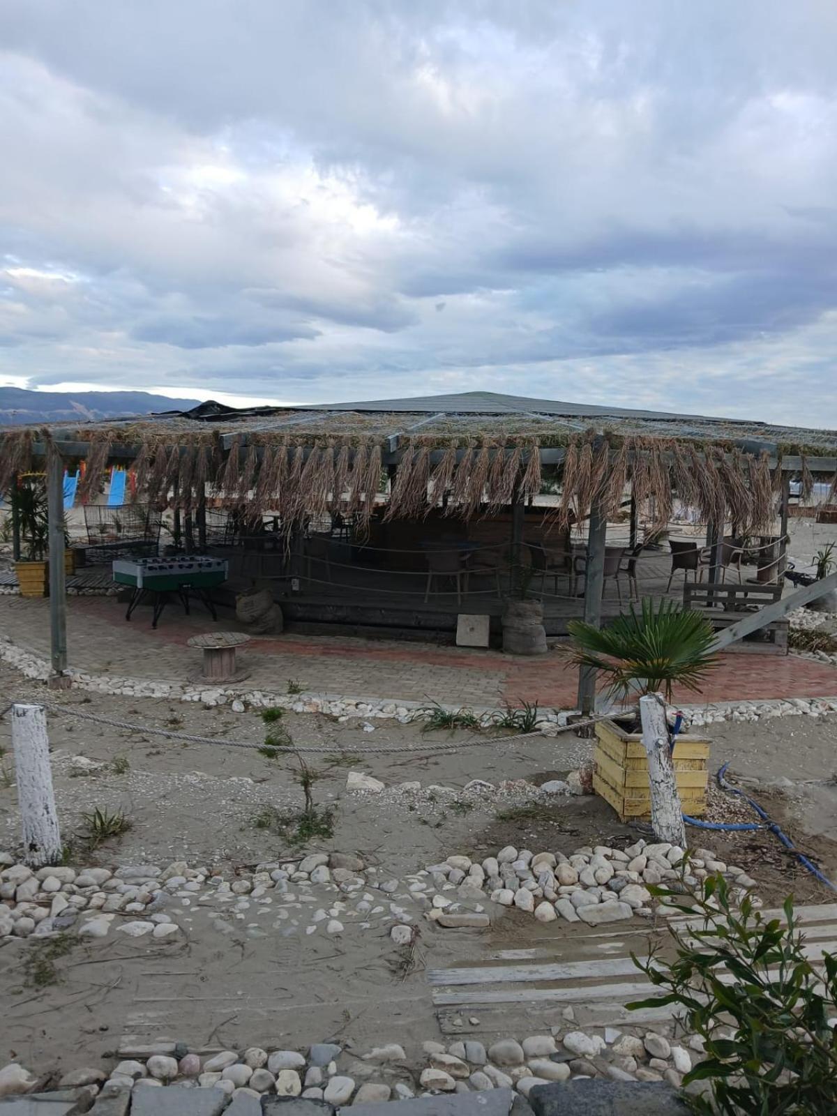 Zulu Beach Tenda Vlore Ngoại thất bức ảnh